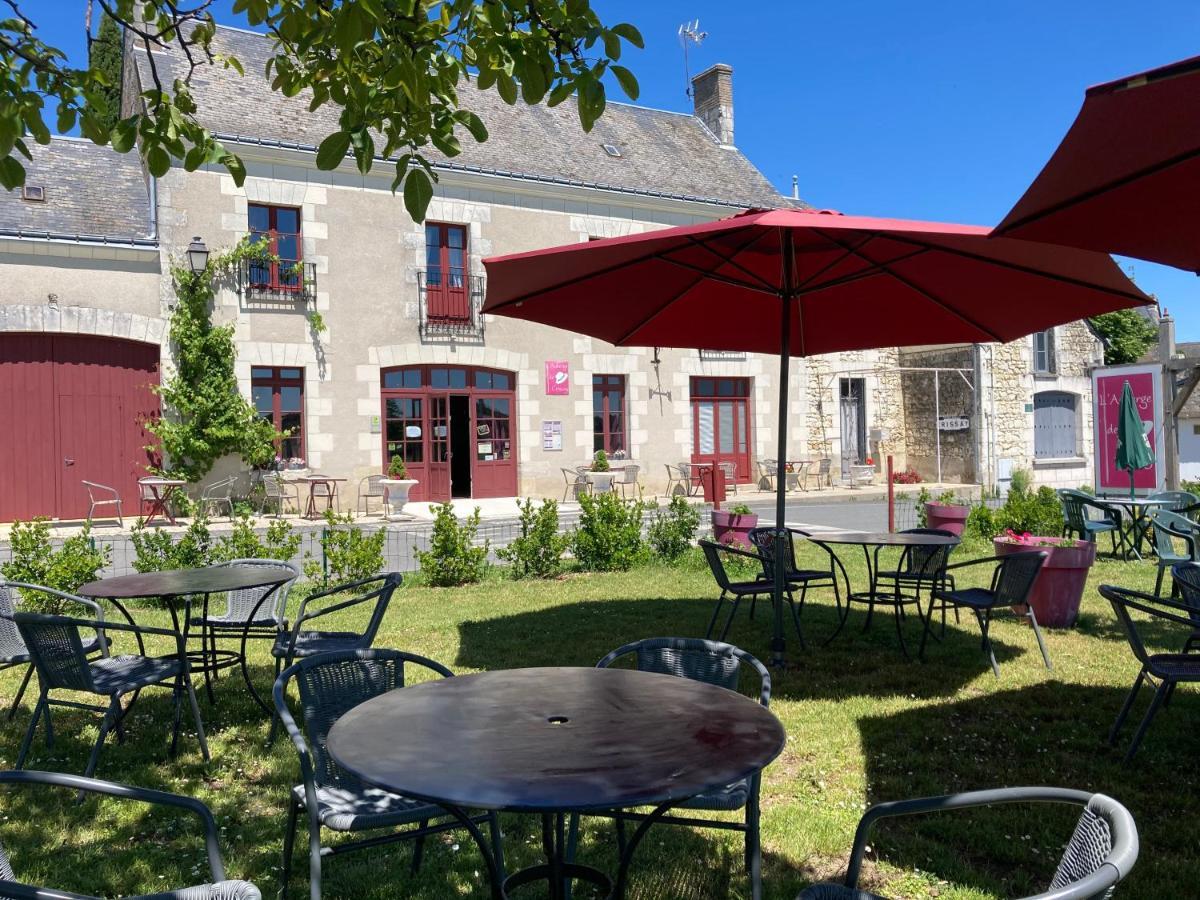 Logis Auberge De Crissay エクステリア 写真