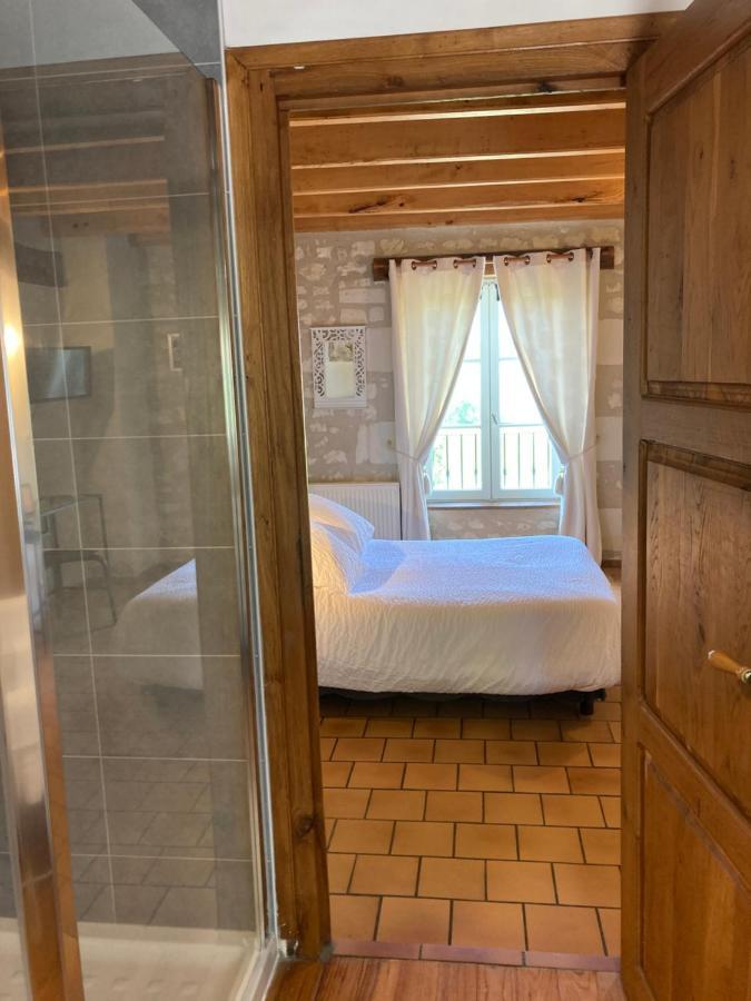 Logis Auberge De Crissay エクステリア 写真