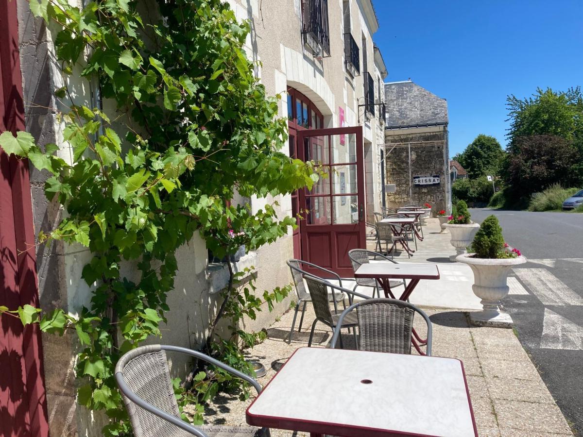 Logis Auberge De Crissay エクステリア 写真