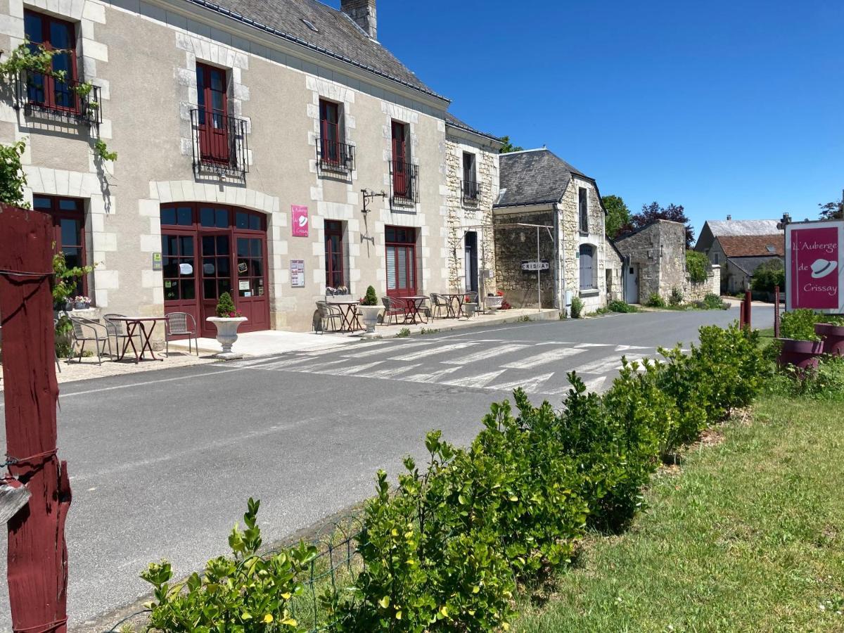 Logis Auberge De Crissay エクステリア 写真
