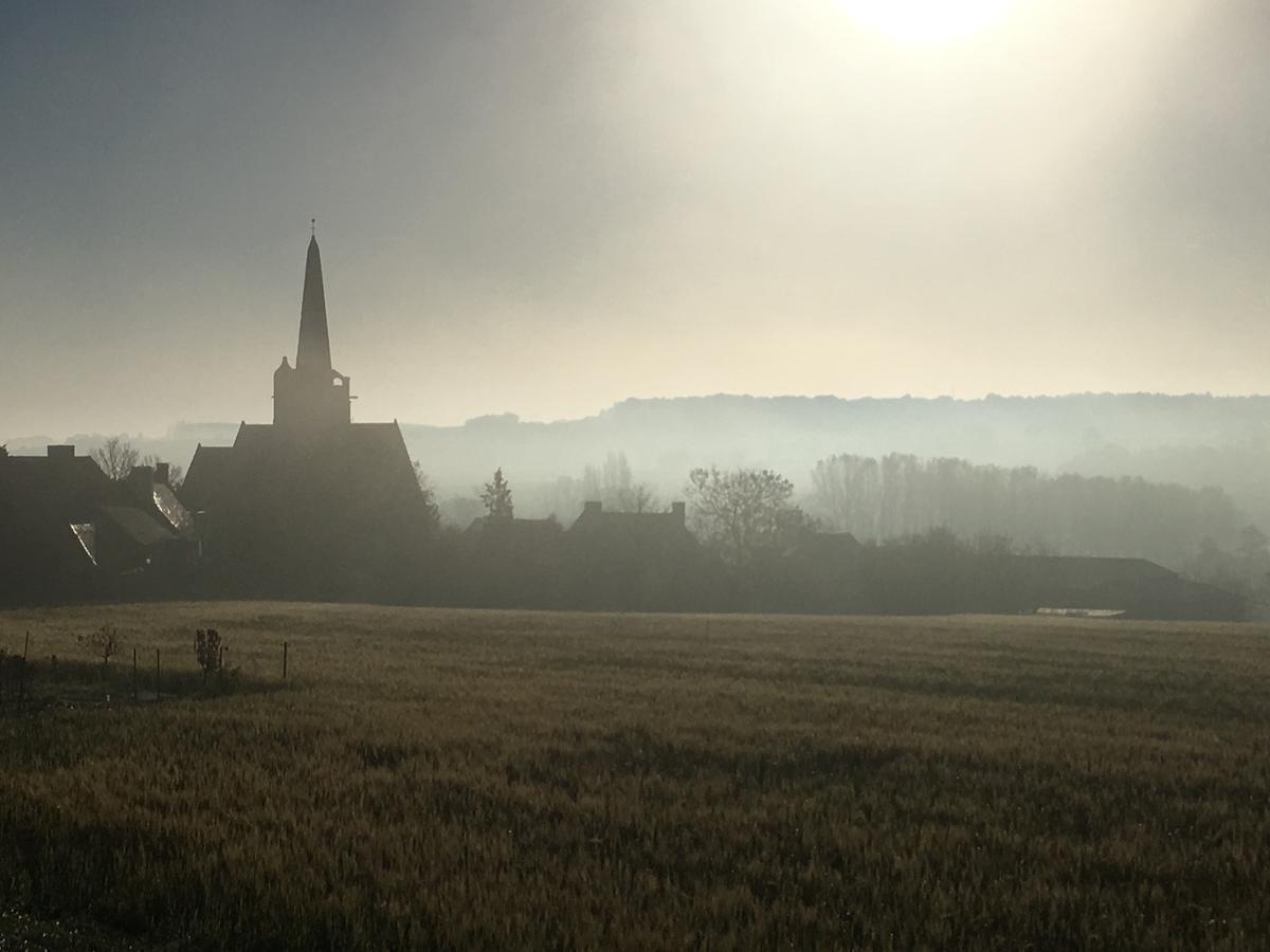 Logis Auberge De Crissay エクステリア 写真